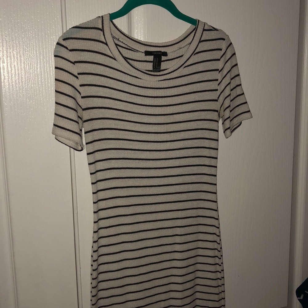 b&w tight dress from F21